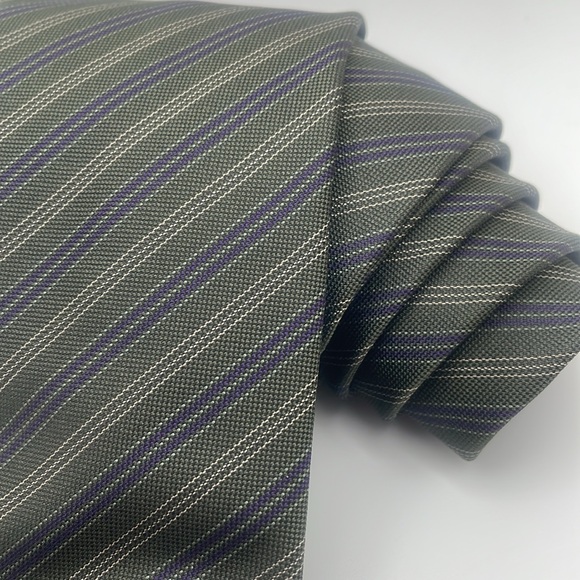 Burberry London - Classic Silk Tie - Picture 3 of 5